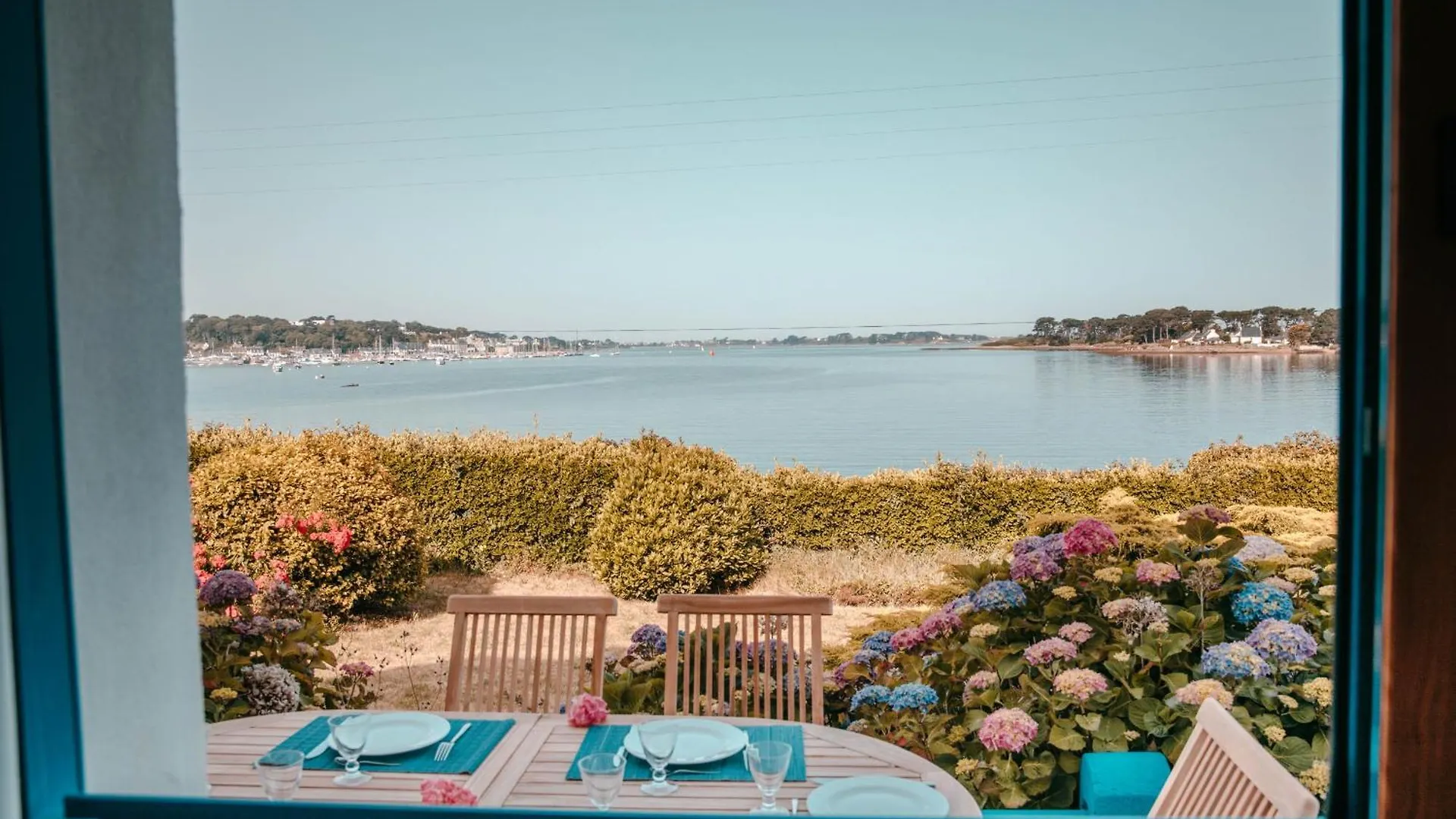 Holiday home Maison Sur Le Port - Vue Sur L Aber Wrach Pour 6 Plouguerneau